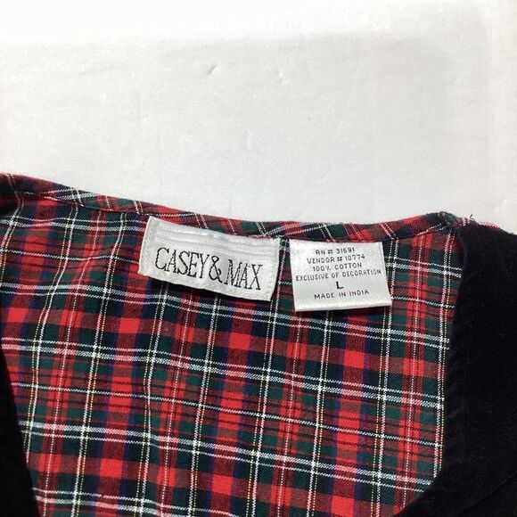 Casey & Max Crushed Velvet Plaid Embroidered Christmas Holiday Vest Large - Picture 3 of 9